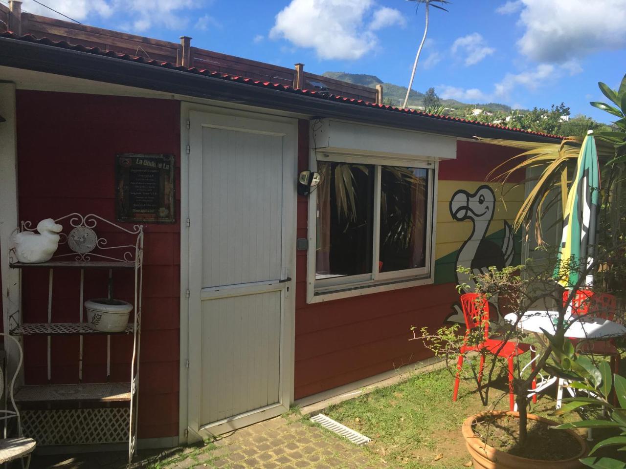 Maison Joss Studio Proche Aeroport Sainte Clotilde Exterior photo